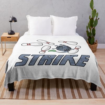 Pikmin - Strike!!! Throw Blanket Official Pikmin Merch
